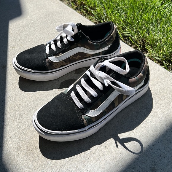 Black and camo vans size 3 kids - Picture 6 of 6